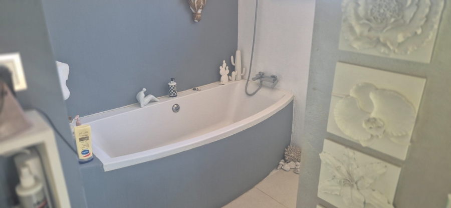  Bedroom Property for Sale in Dan Pienaar Free State